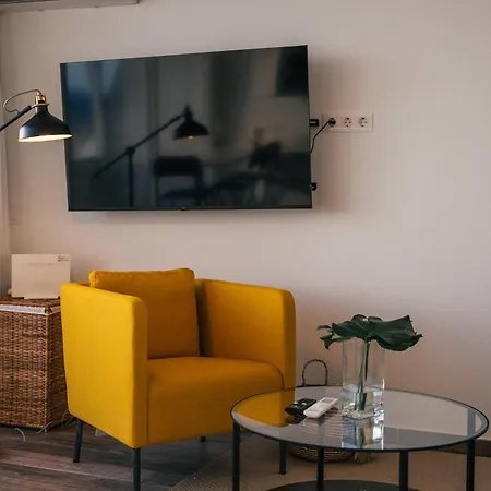 Ocean Apartment *
